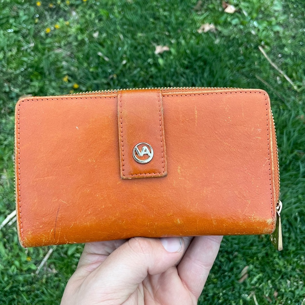 Valentina Genuine Leather Wallet Zip Around Button Multi Card Slots